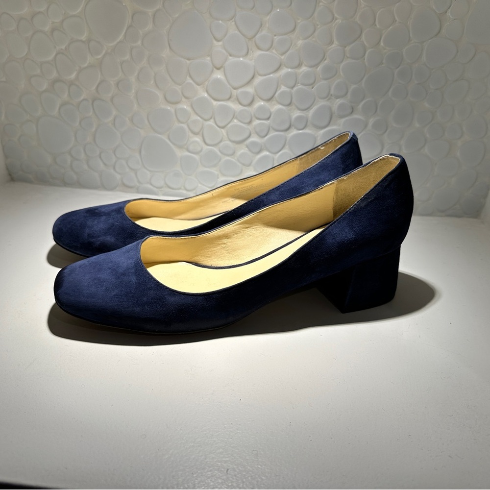 Karl Lagerfeld blue suede pumps